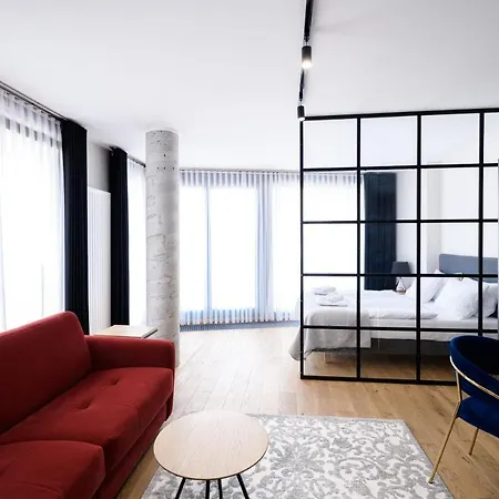 Aparthotel Inspire Miodova Residence-3